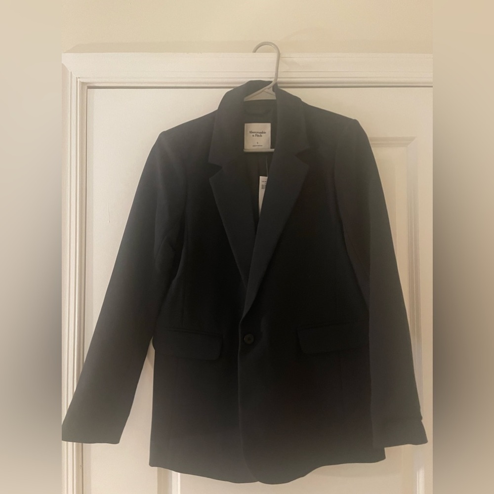 Abercrombie black blazer
